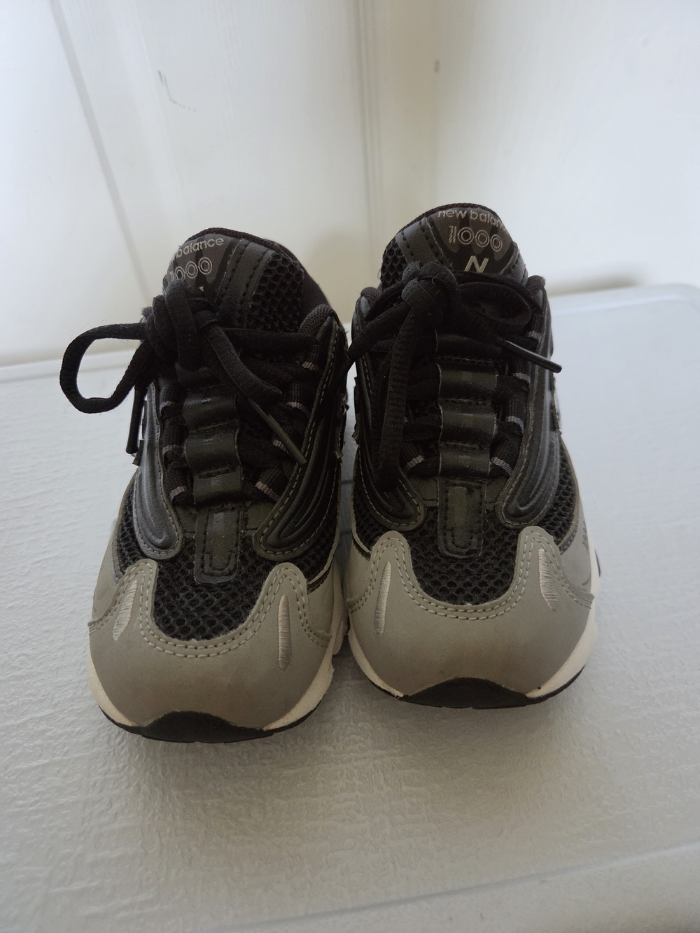 New Balance 1000 Kids' Black and Gray Athletic Sneakers
